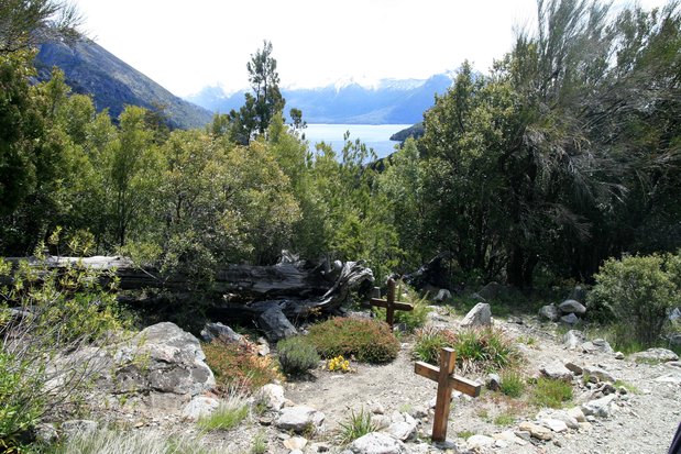 Cementerio del Montanes. San Carlos de Bariloche.
