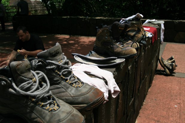 Zapatos en las Cataratas del Iguazú