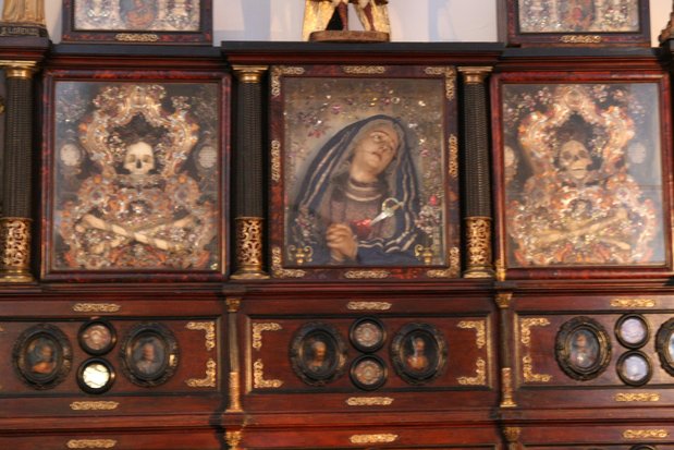 Iglesia del Cementerio de la Recoleta en Buenos Aires