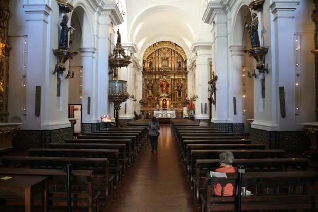 Iglesia del Cementerio de la Recoleta en Buenos Aires