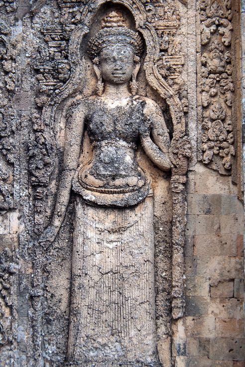 Apsara au temple d'Angkor Pre Rup
