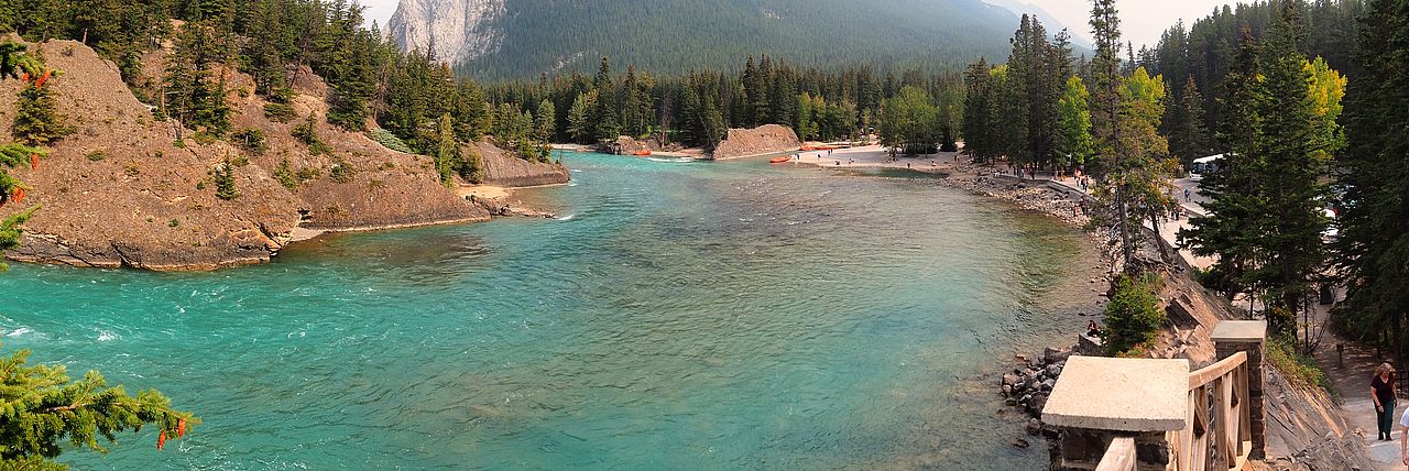 Rivière Bow et chutes Bow à Banff.