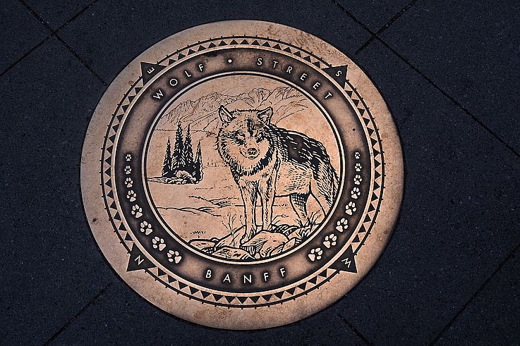 Plaque commémorative de Wolf Street à Banff.
