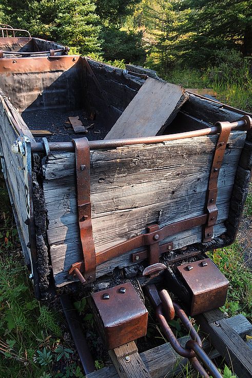 Wagonnet de mine historique sur le site de Bankhead à Banff.
