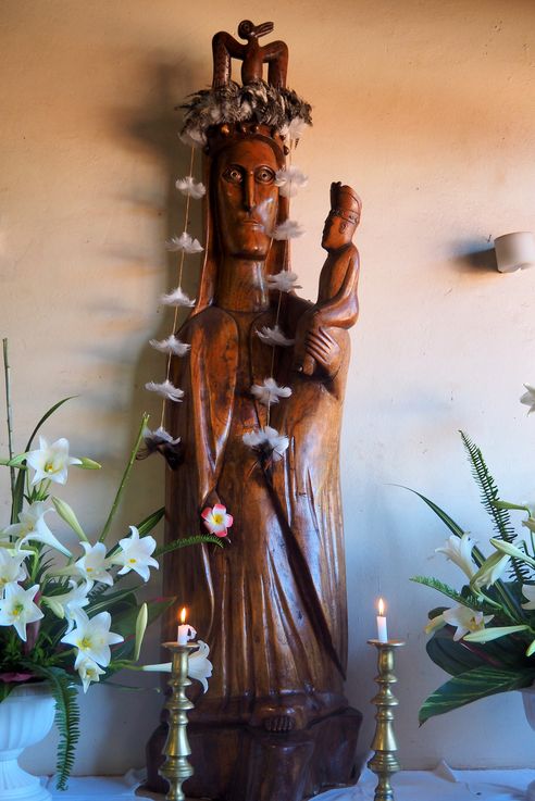 La Iglesia de Santa Cruz de la Isla de Pascua