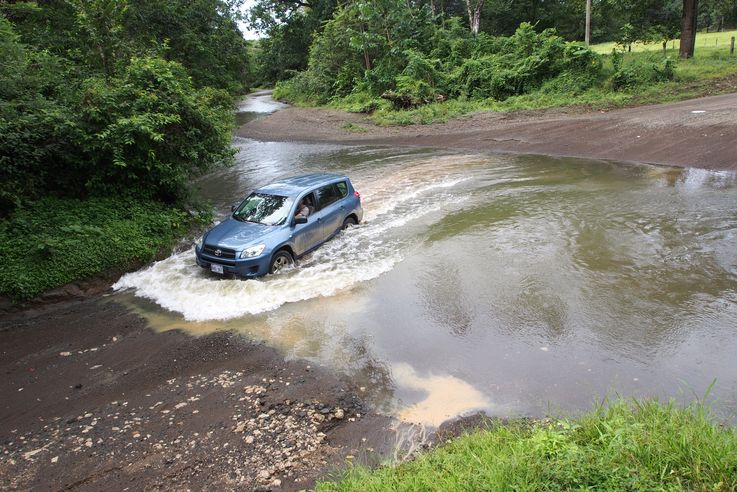 River crossing to Ostional