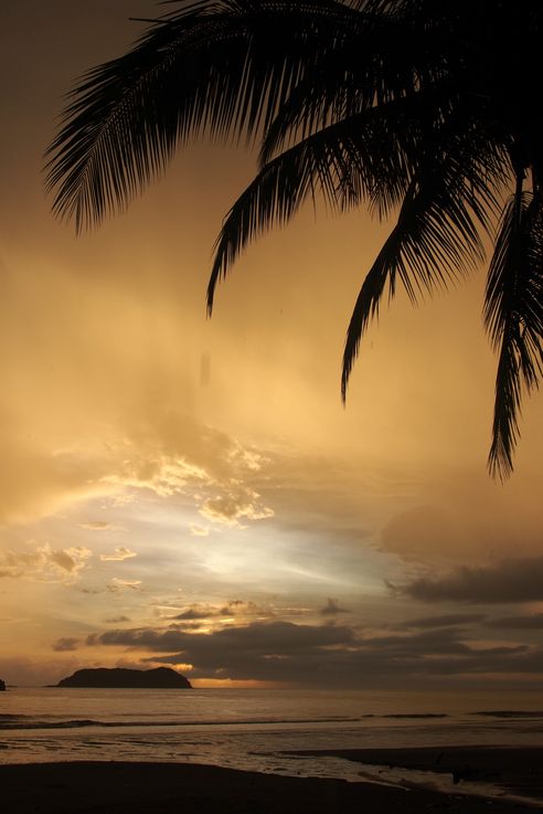 Coucher de Soleil sur la plage de Manuel Antonio