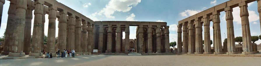Panorámica en el templo de Lúxor