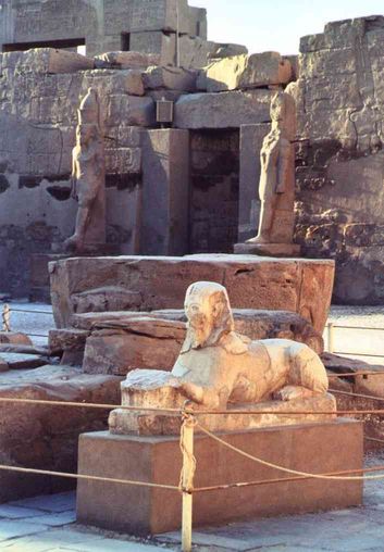 En el templo de Karnak