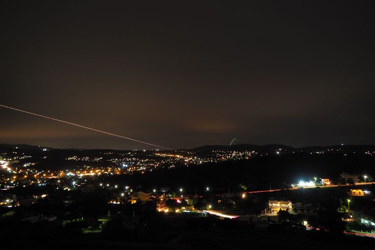 Panorama nocture depuis notre Airbnb d'Agias Marinas