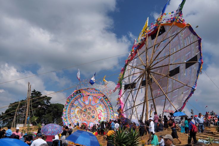 Festival de barriletes gigantes de Santiago Sacatepéquez