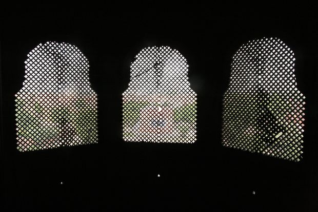 Murs ajourés dans le fort de Junagarh