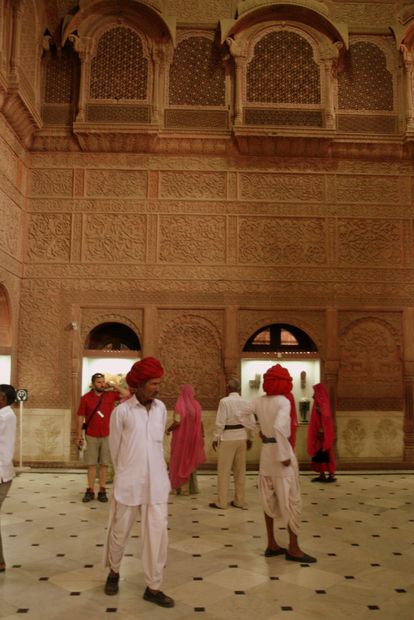La grande salle de conférence du fort de Junagarh