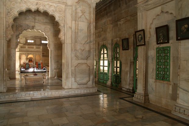 At the Jaswant Thada cenotaph
