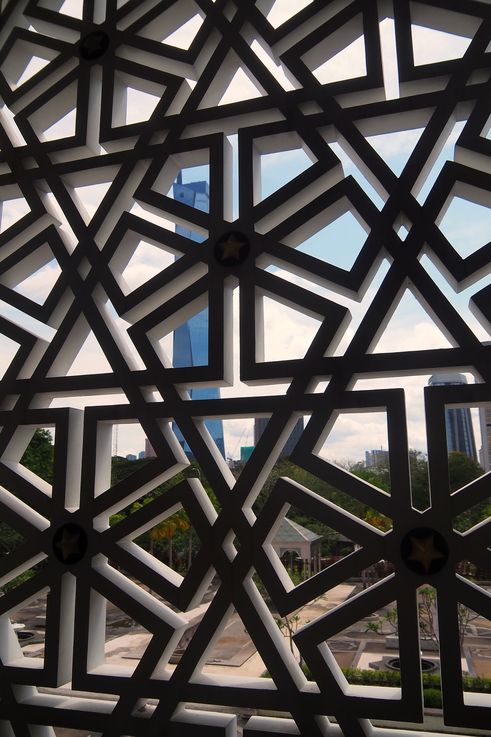 Geometric screen of the National Mosque of Kuala Lumpur.