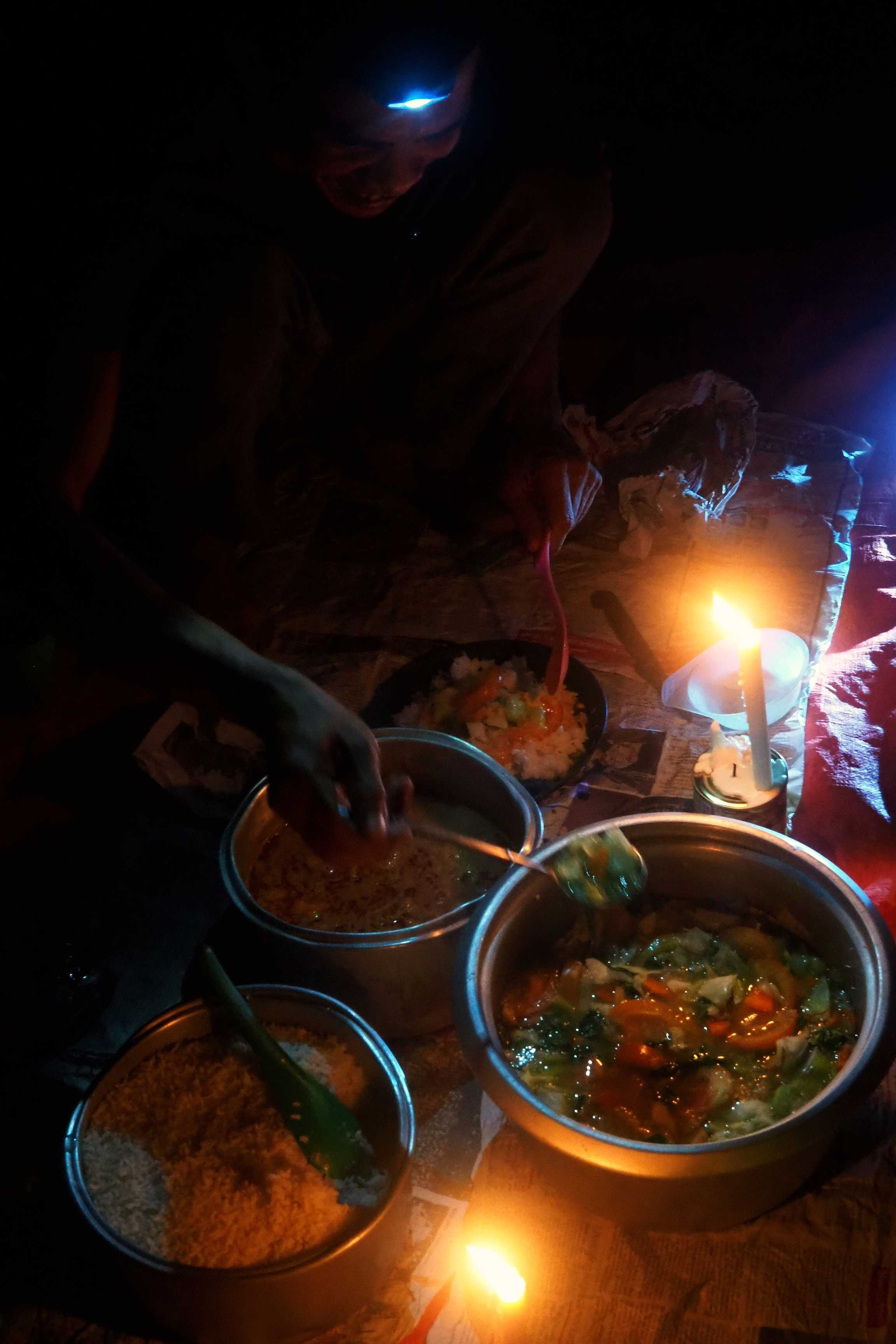 Comida de trekking en el Parque Nacional Taman Negara.