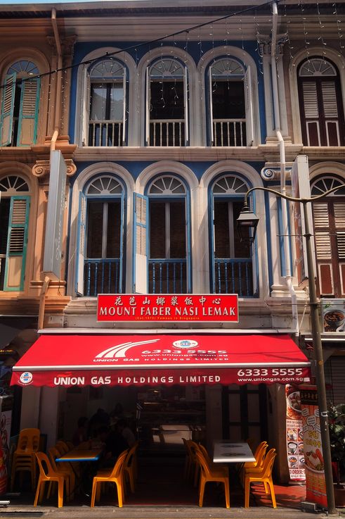 Fachada de Mount Faber Nasi Lemak en Chinatown.