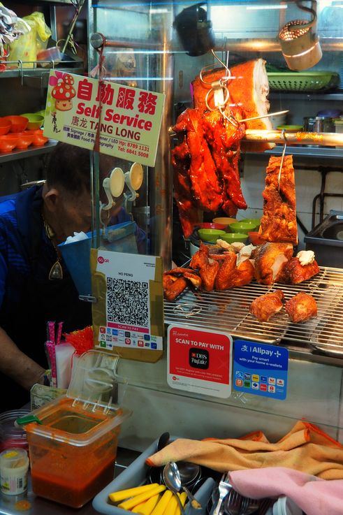 Porc rôti et poulet grillé du stand Tang Long au Tekka Centre, quartier de Little India.