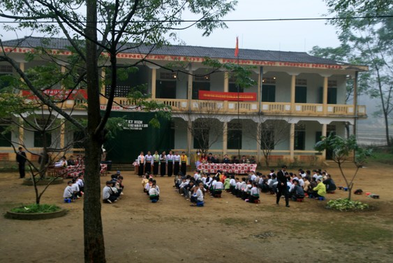 Teachers' Day celebration in Mai Chau region