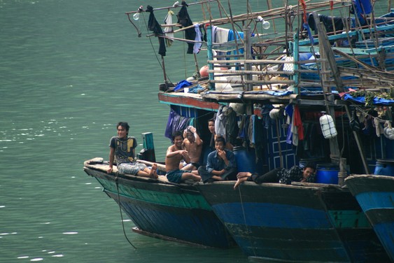 Sur la mer de Chine à Cat Ba