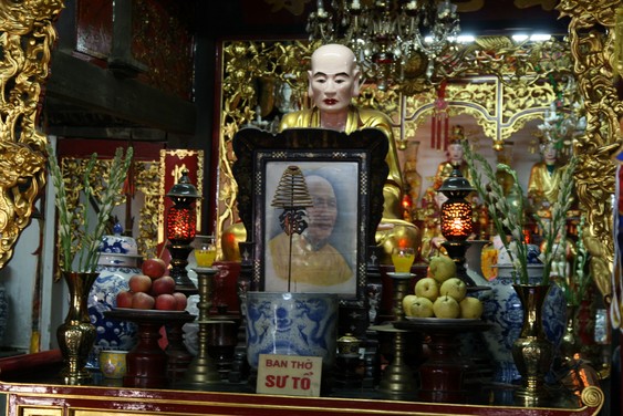 offerings in the city of Hanoi