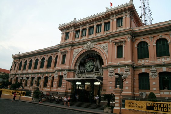 La oficina de correos. Ciudad Ho Chi Minh.