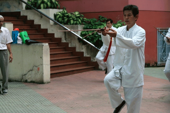 Artes marciales y manejo del bastón en Ciudad Ho Chi Minh